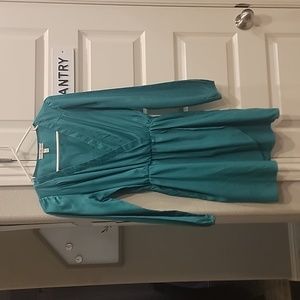 Ladies Green Lightweight Dress Small